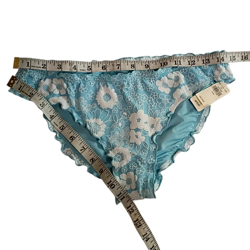 aerie Blue Bikini Bottoms with White Floral Lace sz M NEW